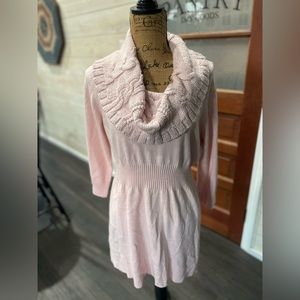 X-Large cowl neck gold shimmer pink flattering sweater by New York & Company